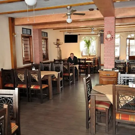 Hotel Spartak Family Smoljan