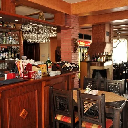 Hotel Spartak Family Smoljan