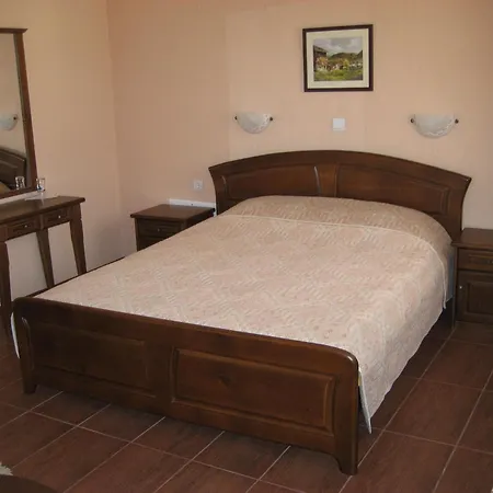 Hotel Spartak Family Smoljan